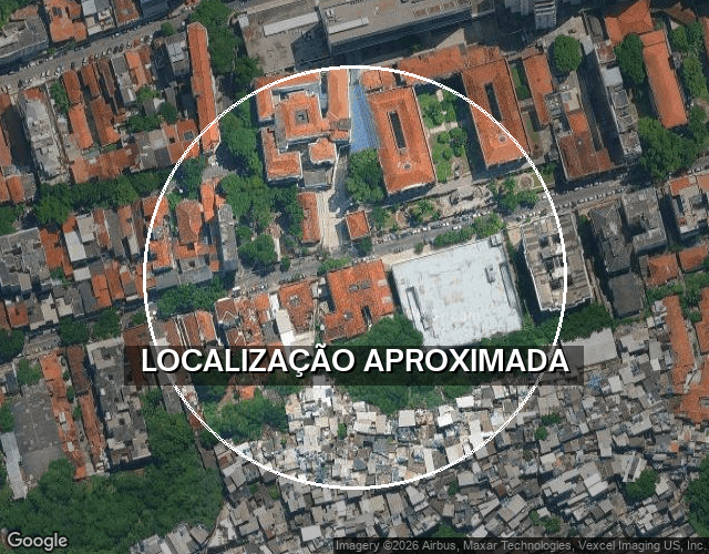Prédio Comercial com 3 Quartos e 1 Banheiro em Rio de Janeiro