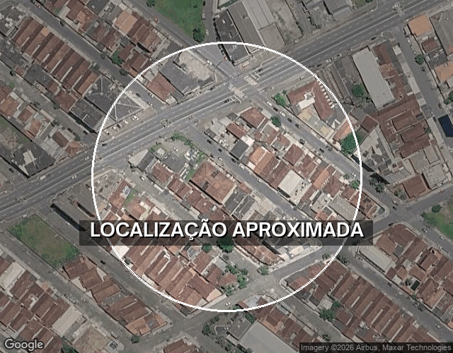 Casa Ocupada com 3 Quartos na Vila Caiçara, Praia Grande