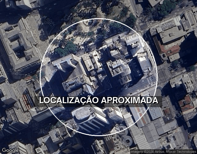 Imóvel comercial com 491m² e terreno de 531m² em Curitiba/PR