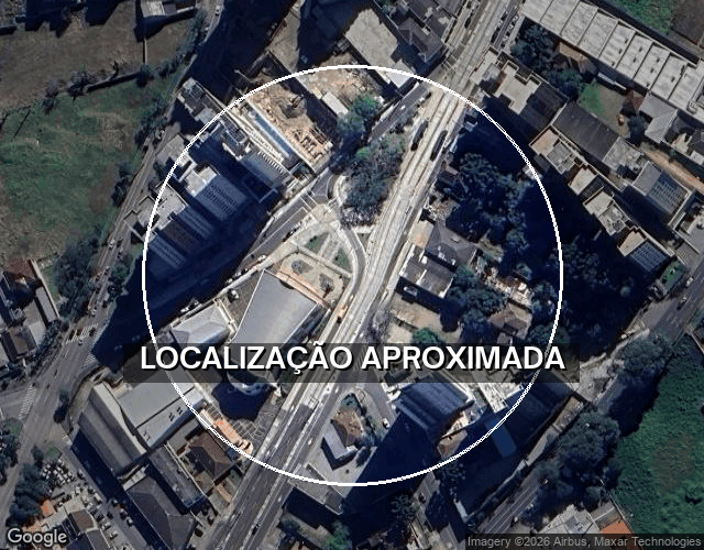 Depósito comercial alugado de 18m² no Centro Comercial Claudino