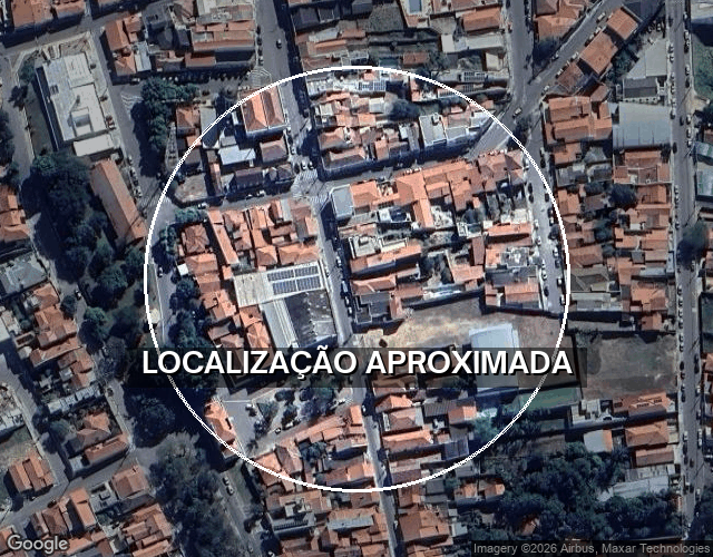 Imóvel residencial com 2 casas, 1.011,56m², bairro da Estação