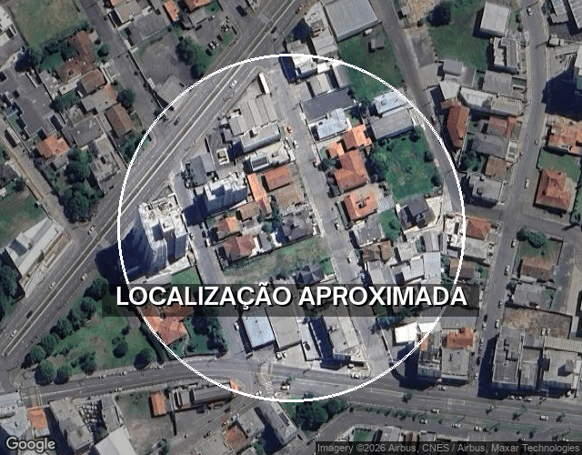 Casa de alto padrão com piscina em Lages-SC, 333m² e terreno 450m²
