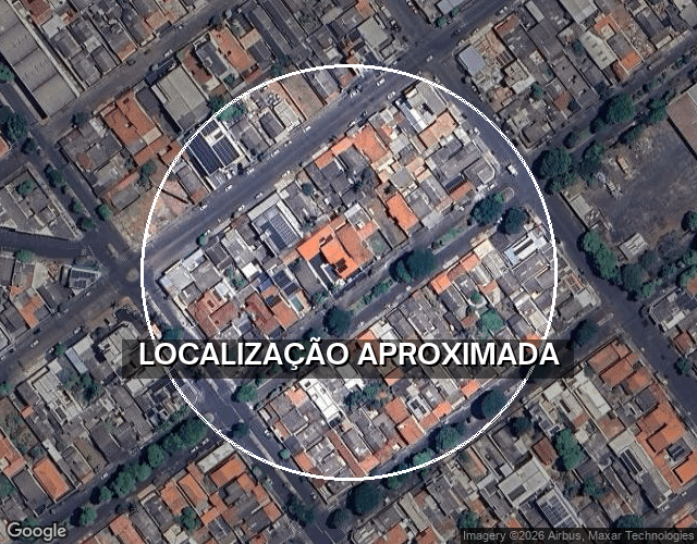 Casa em Leilão com 194m² Construída e 600m² de Terreno
