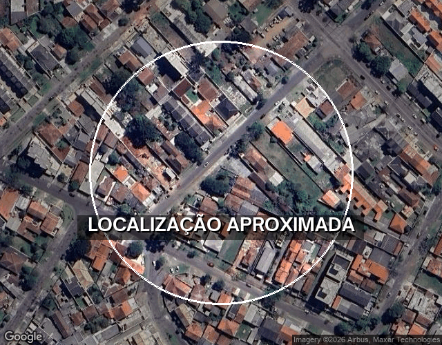 Casa com 96,40m² em terreno de 1.365m² - Bairro Cajuru