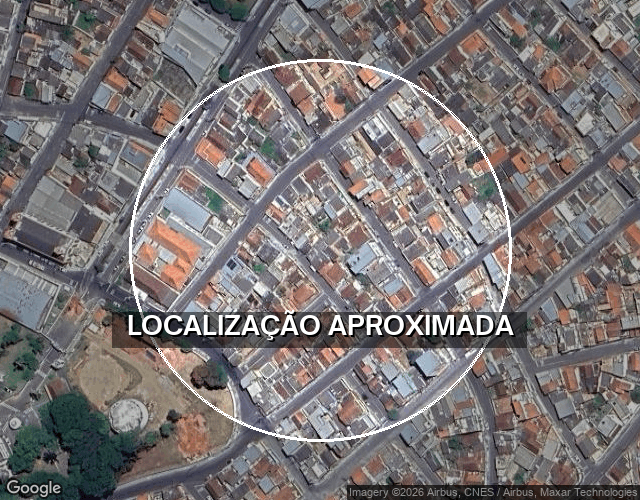 Duas casas com 121,79m² em terreno de 233,27m²
