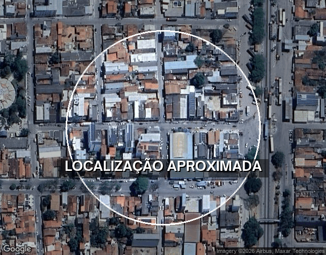 Casa com 52m² e ponto comercial em Cândido Sales/BA