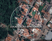 Casa 4 dorms, 750m², garagem e portão eletrônico no Centro