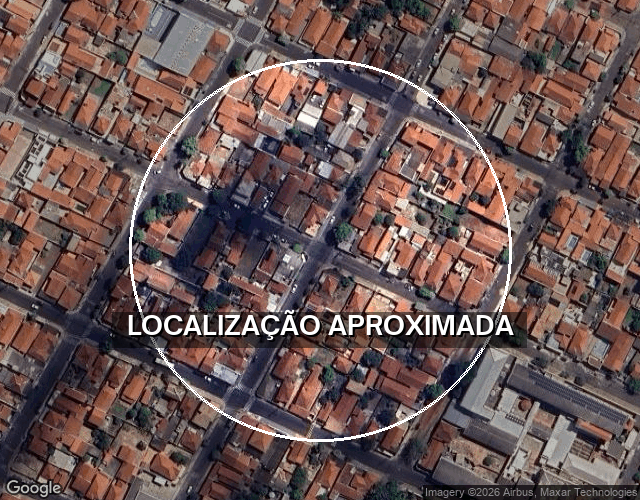 Casa com 3 quartos, 2 banheiros e 1 vaga em Bauru/SP