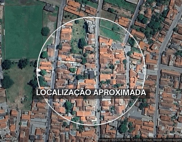 Casa em Lorena com 595m² de terreno e 338m² construídos