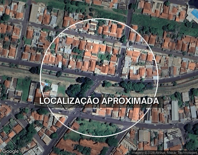 Galpões comerciais com 439m² em terreno de 968m² - Ourinhos/SP