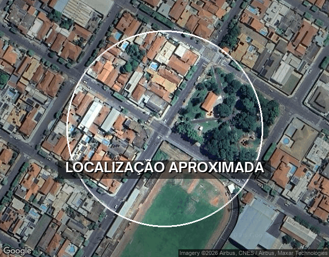 Prédio comercial com 20 salas e 7 vagas em Andradina/SP