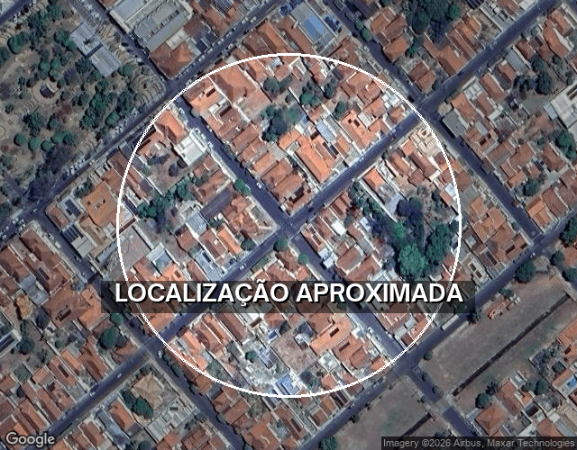 Remanescente residencial 21,5m² com 2 casas e área total 255m²