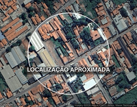 Prédio comercial com 663,24m² e 3 banheiros