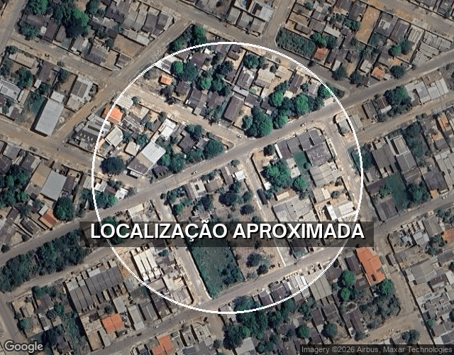 Terreno plano de 450m² com cerca