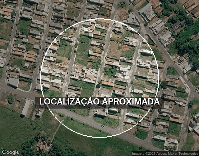 Casa 2 Quartos, 58m² Construída, 2 Vagas - Ocupada