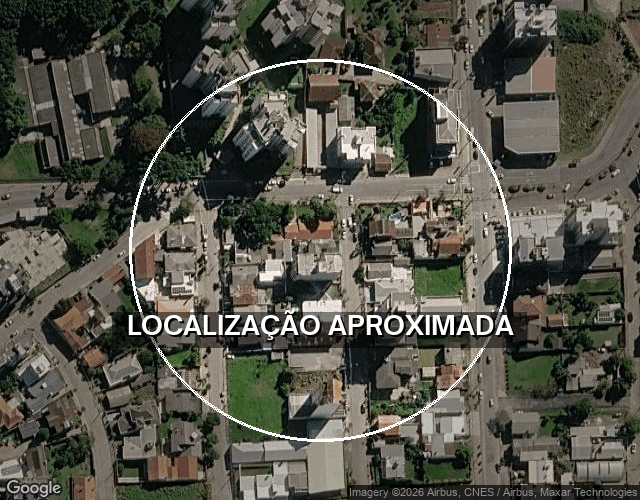 Terreno com casa 330m² em Caxias do Sul - 2 quartos, 2 banheiros
