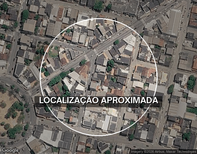 Edificação comercial de 3 pavimentos com 724m²