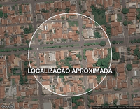 Casa antiga com 7 dependências e 81,25m²