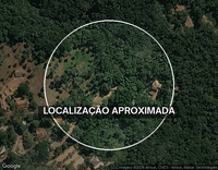 Duas casas em terreno de 2.000m² com 218,70m² de área construída