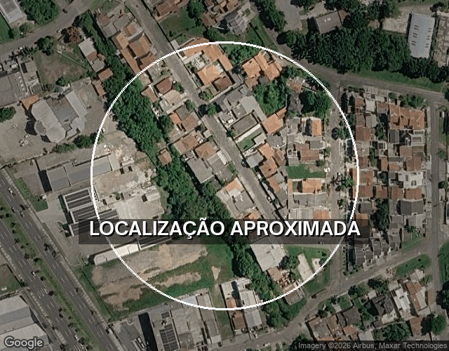 Casa 120m² em terreno 241m², desocupada, precisa reforma