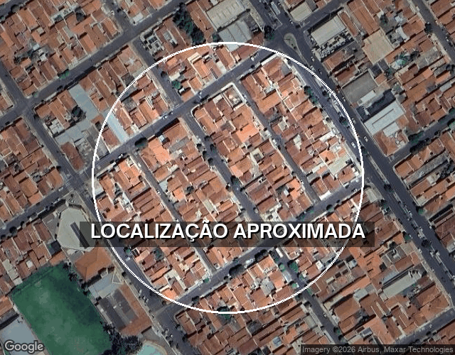 Terreno com Edificações e Barracão, 774,40m²