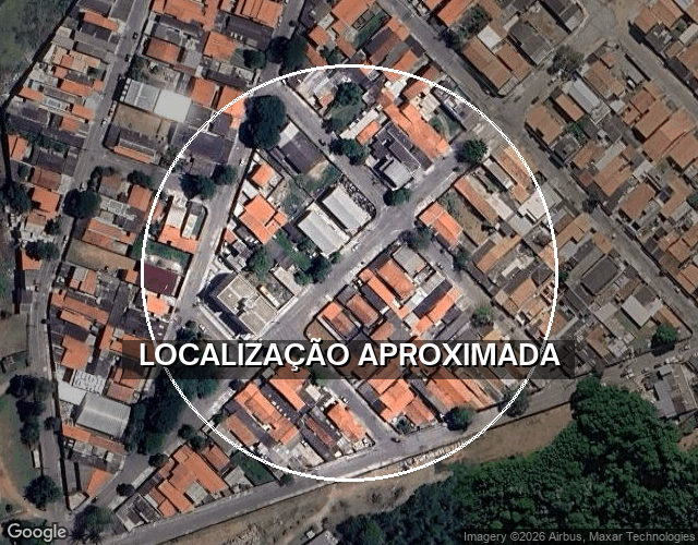 Casa em terreno de 360m² com 2 construções - Jd. Imperial