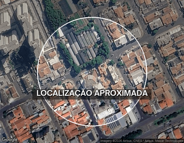 Apto 67 com 1 dormitório e vaga no Ed. Áustria