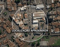 Pequena Garagem - Terreno 451m²