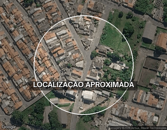 Terreno com 2 casas e 2 salões, 185,50m² em Vila Paulista