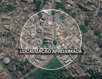 Casa com 2 quartos e 1 vaga em condomínio