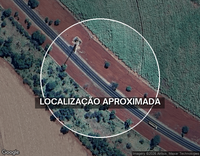 Casa com 2 Quartos e 1 Vaga em Guapo