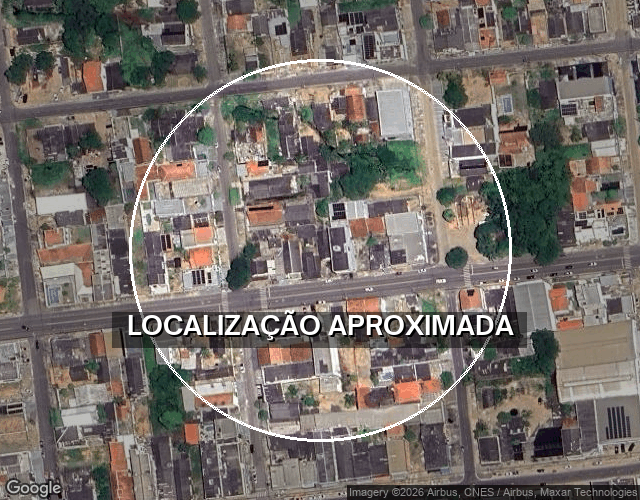 Casa de madeira com terreno em Ji-Paraná