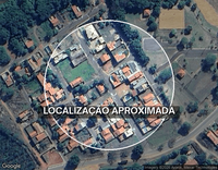 Casa com 3 Quartos, 2 Banheiros, Edícula e Piscina - 270m²