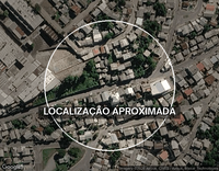 Casa Ocupada com 6 Quartos, 3 Banheiros e 2 Vagas