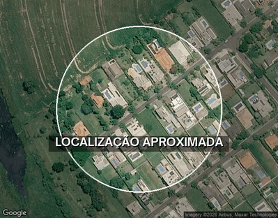 Casa em Condomínio com 286m² de Área Construída e 4 Vagas -