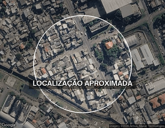 Lote com Barracão Comercial de 300m² em Curitiba - Oportunidade de Investimento