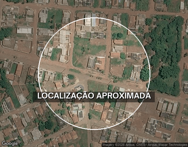 Casa térrea com 77m² de área construída em Iporá/GO - Desocupada