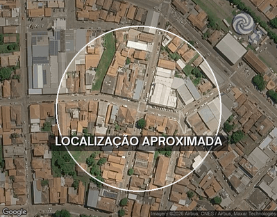 Casa em Lote Esquina com 152m² e Potencial de Reforma