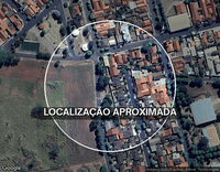 Casa Ocupada com 81,50 m² Construídos