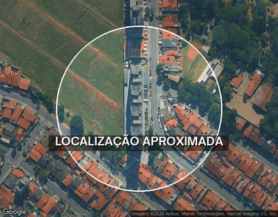 Apartamento 2 Dormitórios com Varanda e Vaga de Garagem