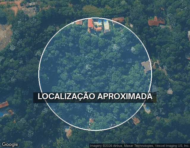 Casa com 583m² em Condomínio Fechado