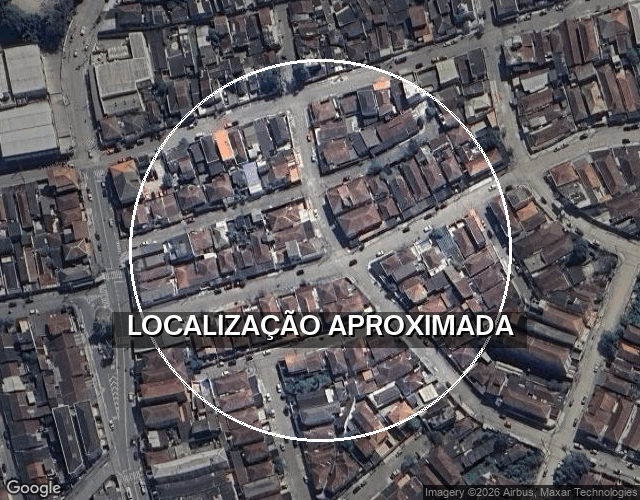 Casa em Lote de Esquina com 126m² para Reforma
