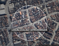 Casa em Lote de Esquina com 126m² para Reforma