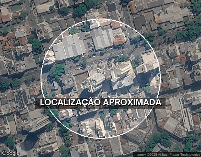 Apartamento 140m² com Elevadores no Edifício Araucária
