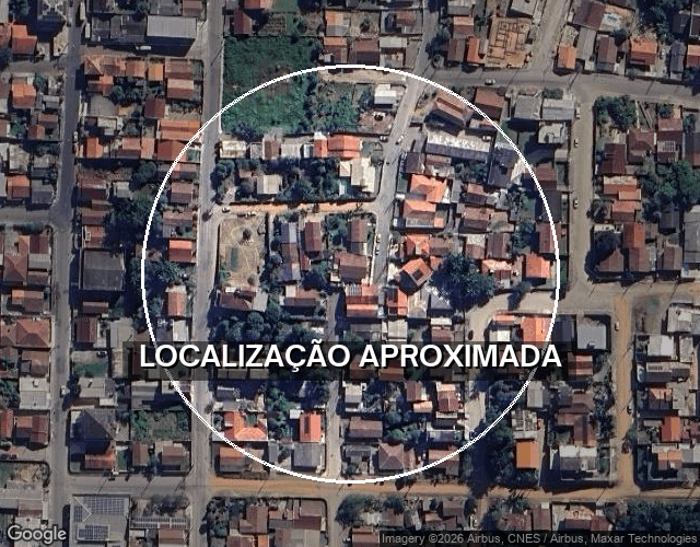 Casa em Terreno de 318,75m² com Ótima Localização