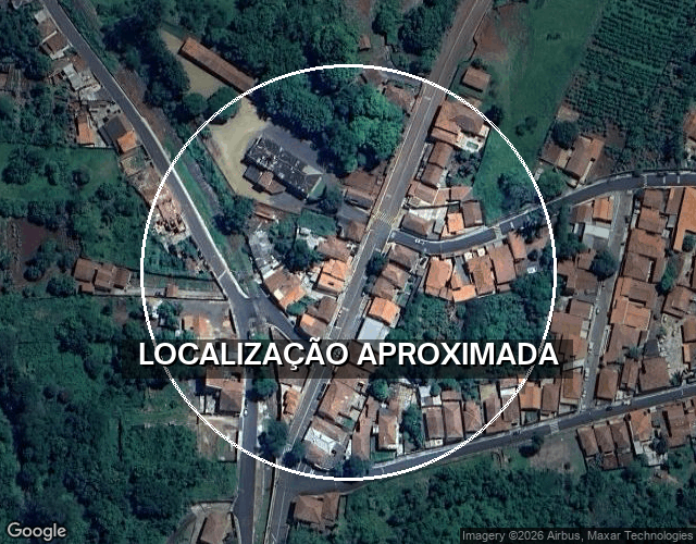 Casa Ocupada no Centro com 3 Quartos e 88m²