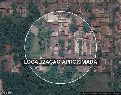 Terreno com Casa em Alvenaria