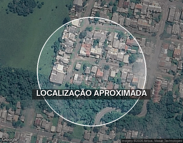 Terreno com Casa de Madeira em Gravataí - 449m²