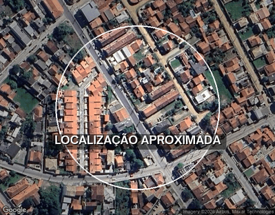 Apartamento 2 Quartos com Varanda e Vaga de Garagem