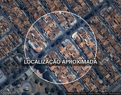 Prédio Residencial com 7 Cômodos e Terreno de 200m²
